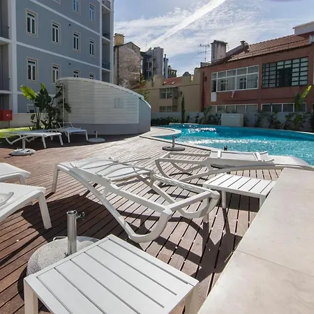 Lejlighed Lovelystay Sottomayor Luxury With Outdoor Pool Lisboa