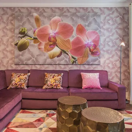 Lovelystay Sottomayor Luxury With Outdoor Pool * Lisboa
