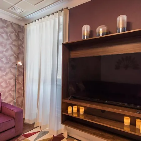 Lejlighed Lovelystay Sottomayor Luxury With Outdoor Pool *